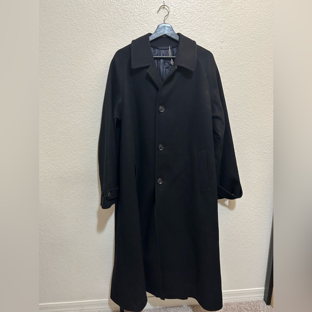 Caruso Black Wool Coat VM5010